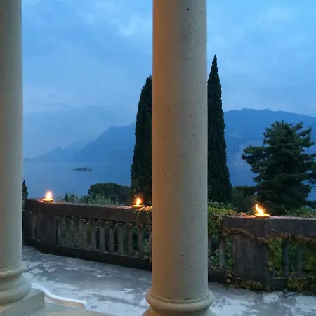 Gelmi Front Villa *